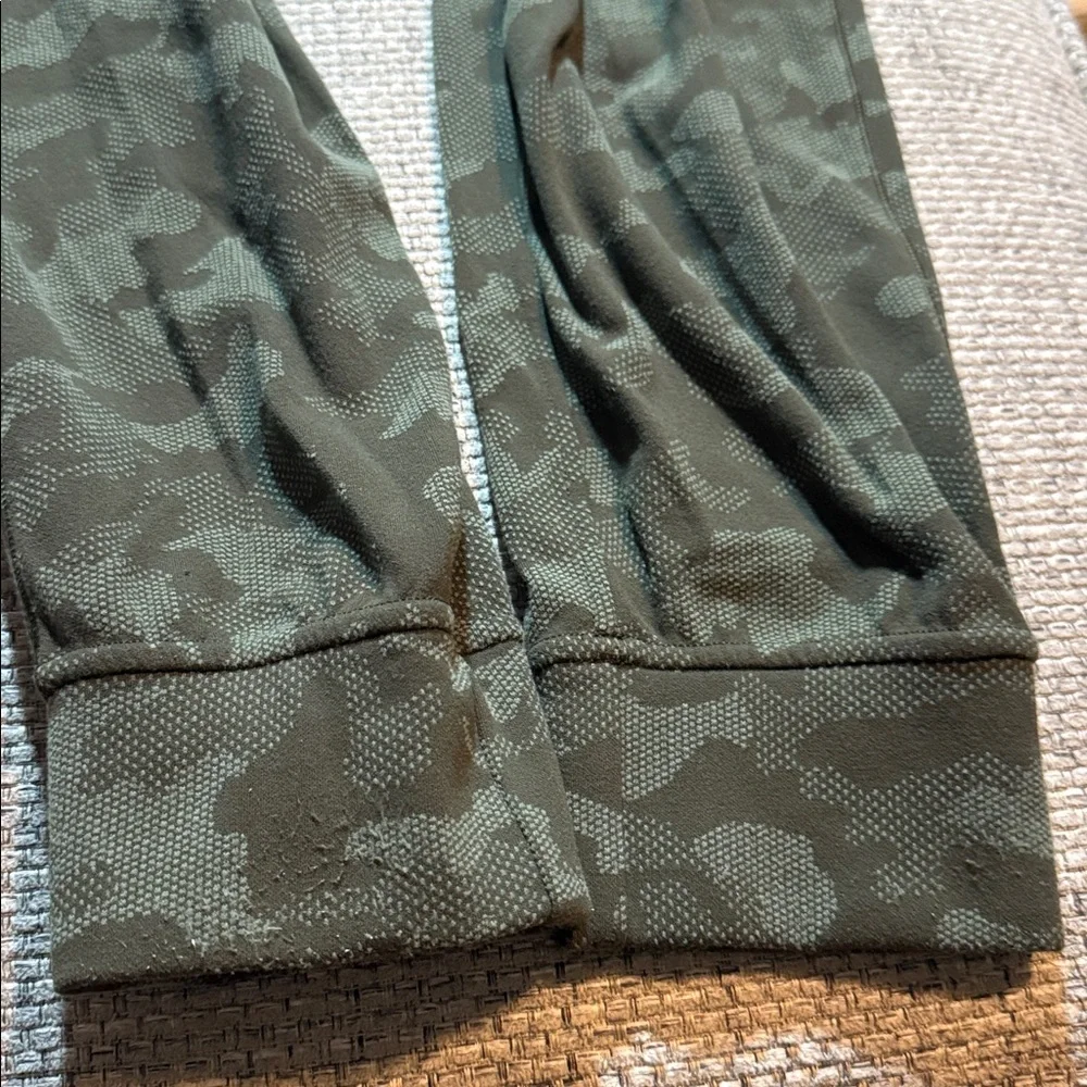 Lululemon Ready To Rulu Joggers Dark Green Olive Heritage Camo Full Length sz6‎